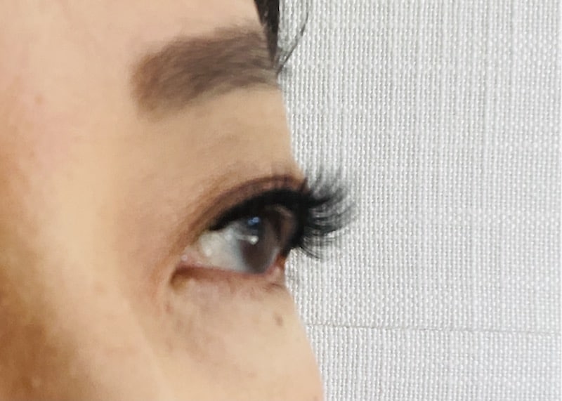 Glamnetic lashes side view