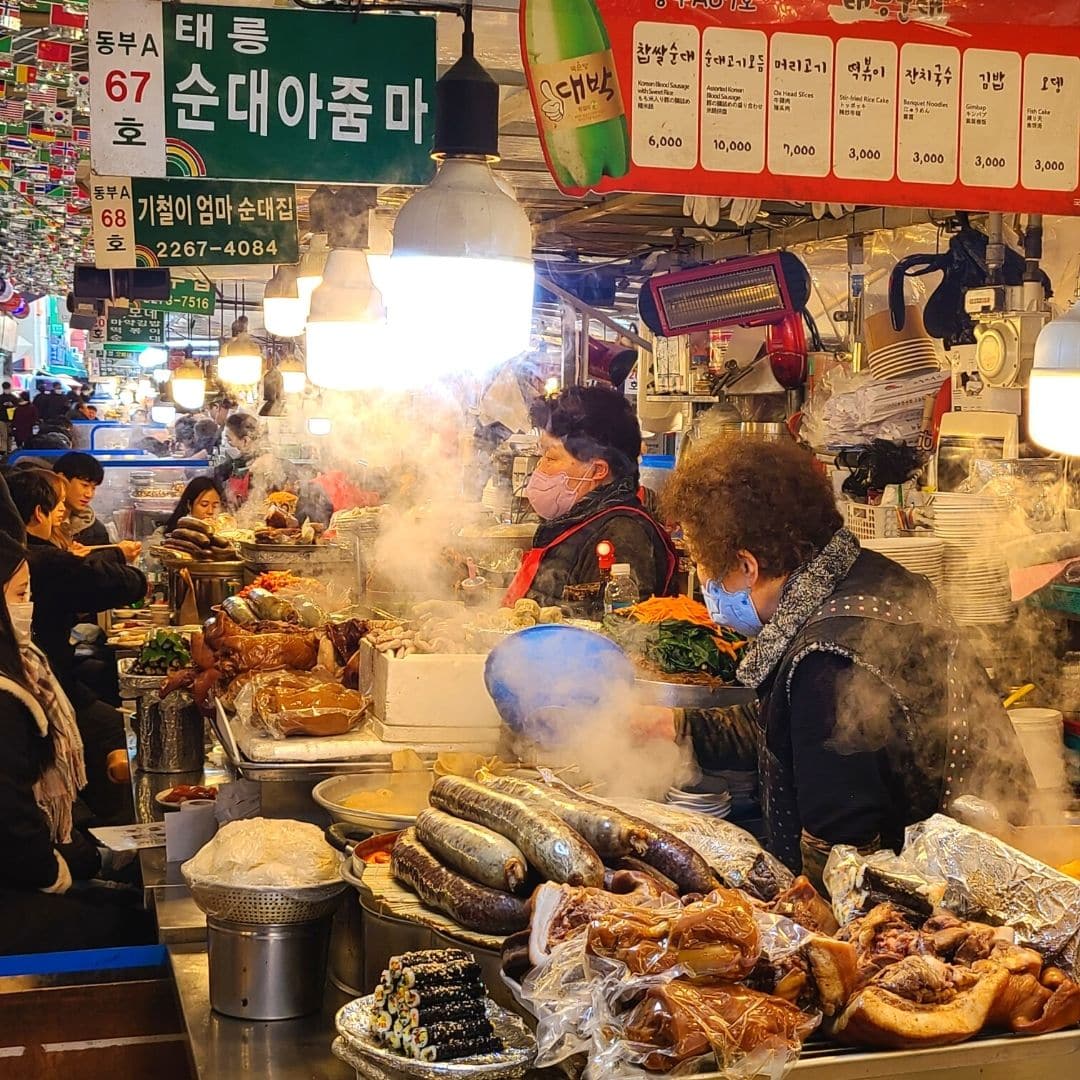 Traditional Markets & Shopping in Korea
