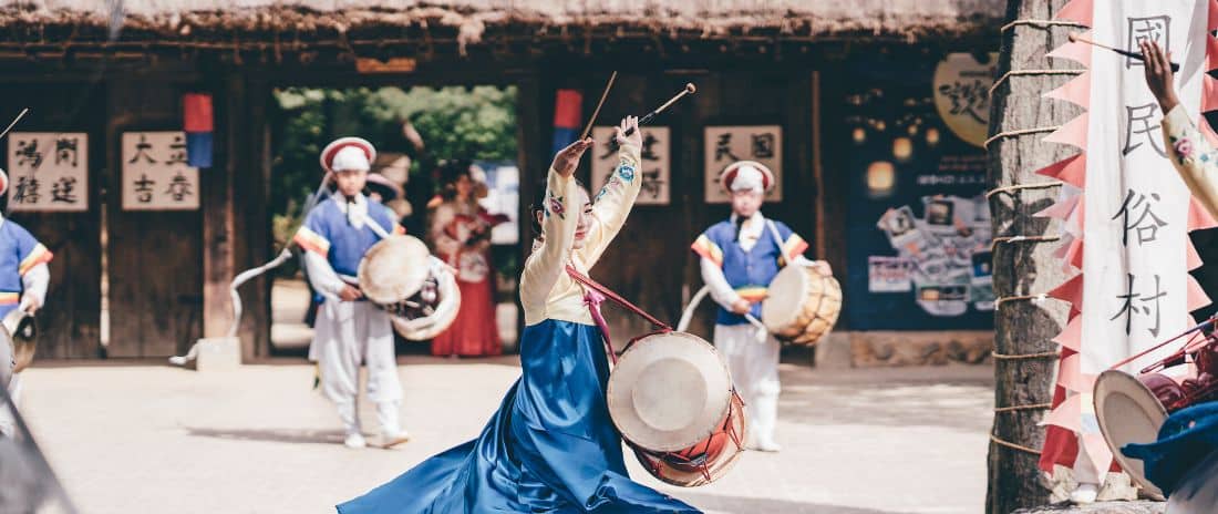 The Definitive Guide to Korean Etiquette and Culture