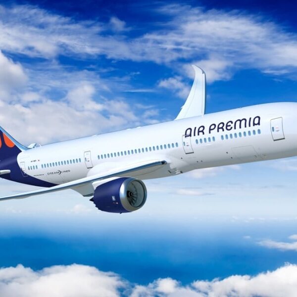 BOK_Budget-Airlines_Cover_2025 A modern Air Premia jet flying above the clouds, representing South Korea’s growing mid- to long-haul airlines market.