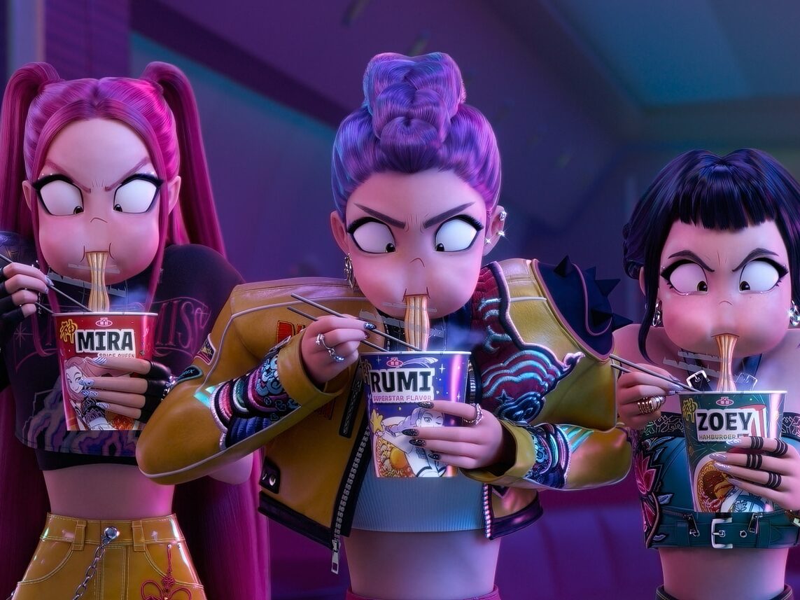 kpop demon hunters eat ramyeon