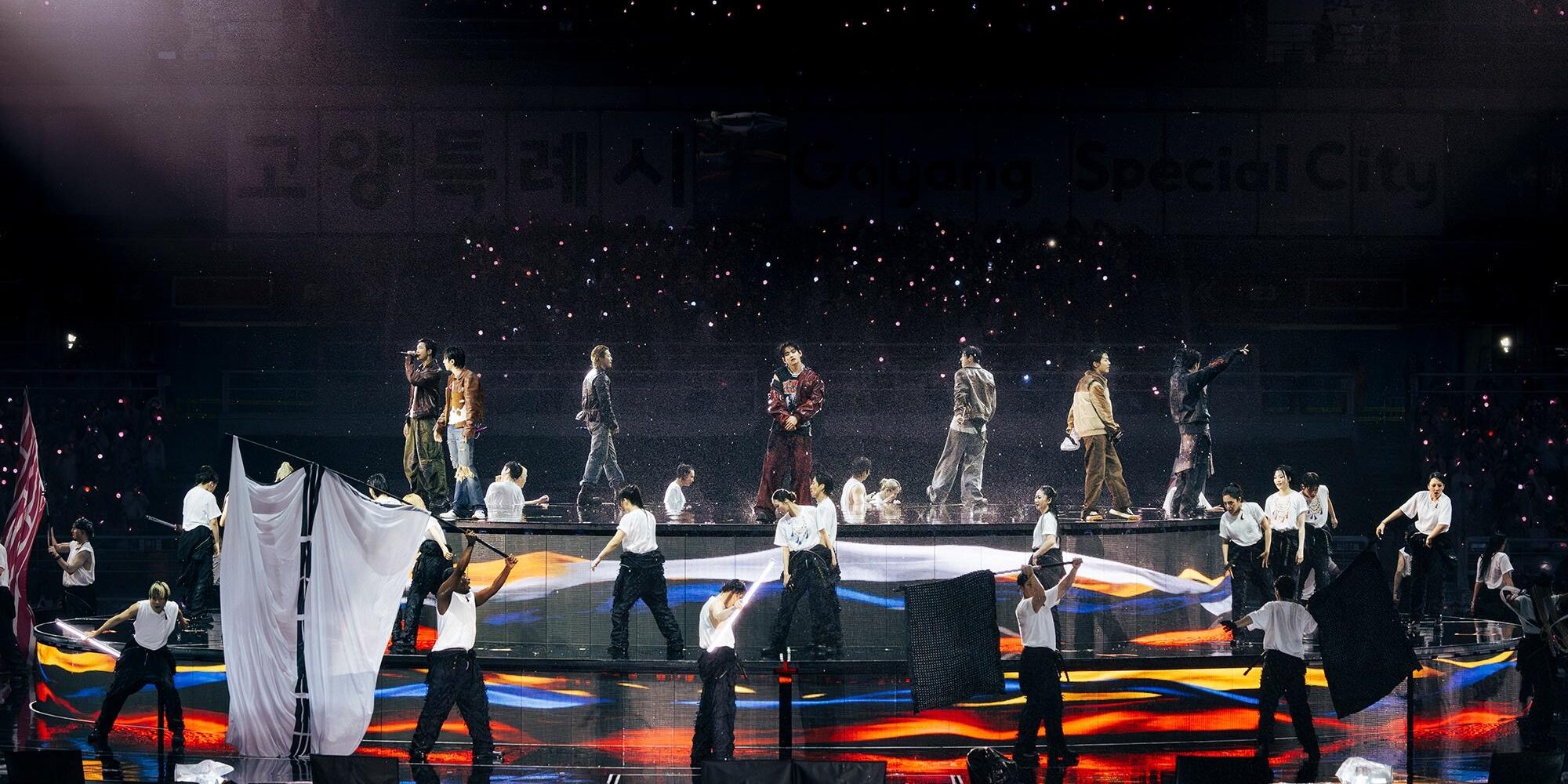 0x0 BTS performing "Arirang" during "Body to Body."